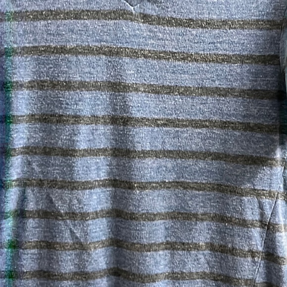 Striped On The Byas T Shirt - Picture 3 of 4